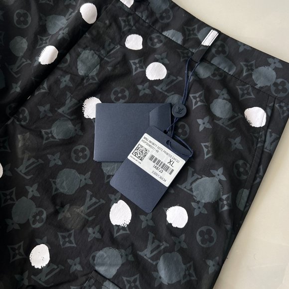 LV x YK Monogram Painted Dots Cargo Pants - Picture 3 of 8